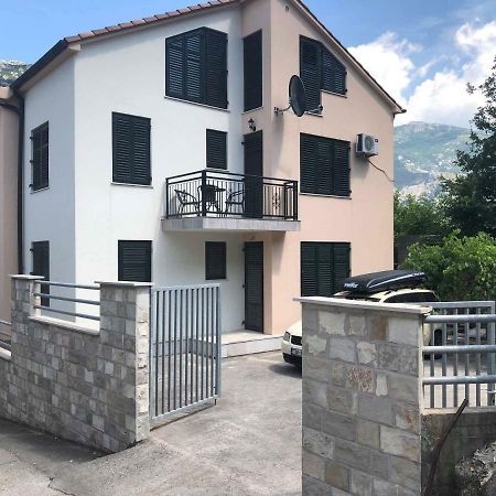 Apartmani Petrija Прчань Екстер'єр фото