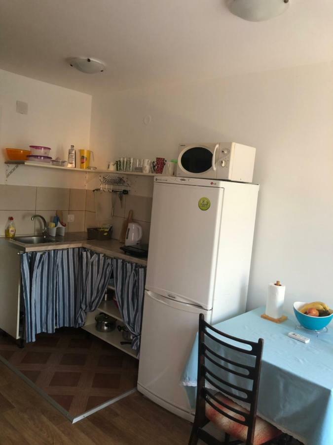 Apartmani Petrija Прчань Екстер'єр фото