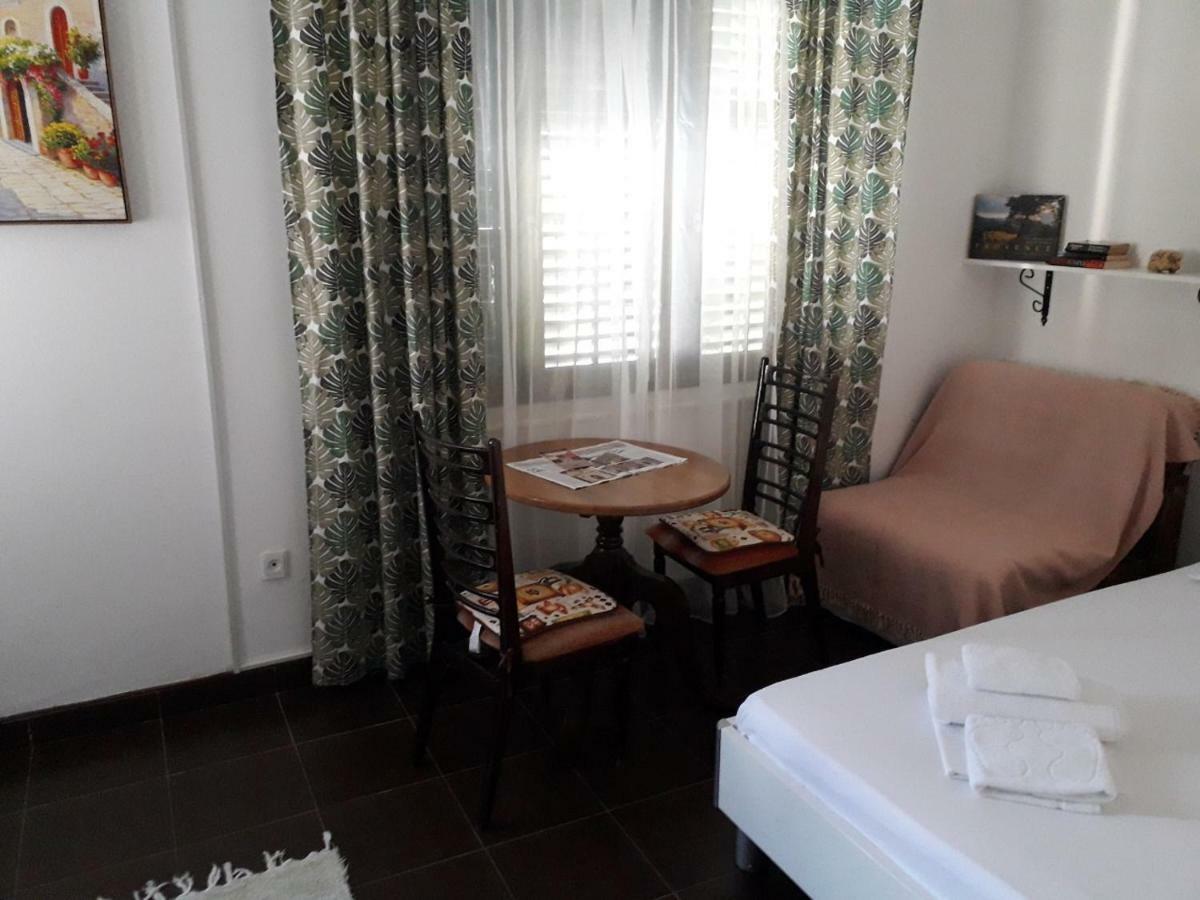 Apartmani Petrija Прчань Екстер'єр фото